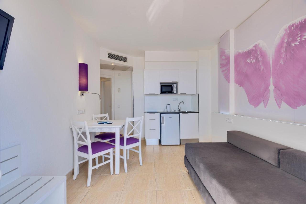 Aparthotel Tropic Garden Santa Eularia des Riu Ngoại thất bức ảnh