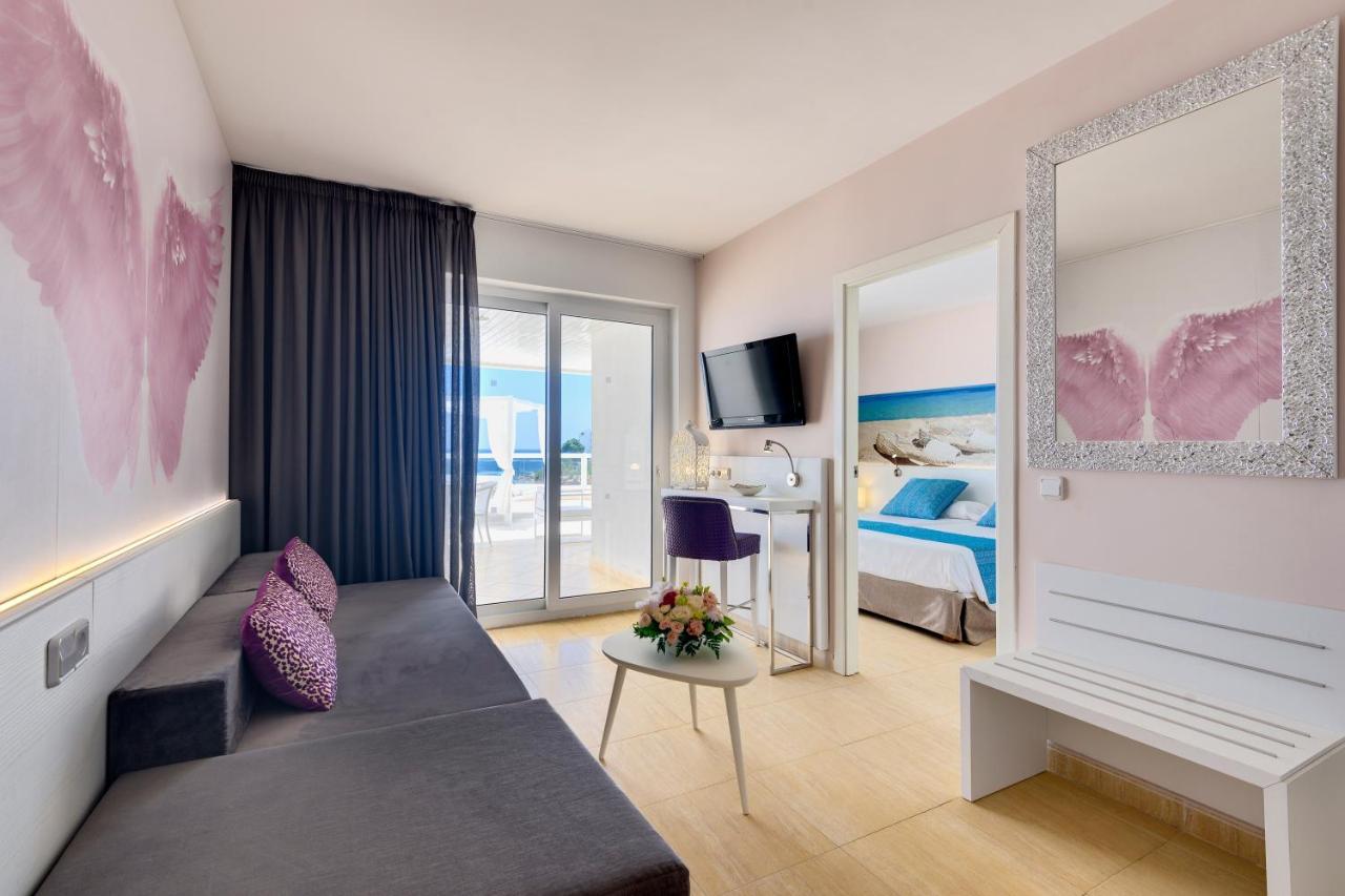 Aparthotel Tropic Garden Santa Eularia des Riu Ngoại thất bức ảnh