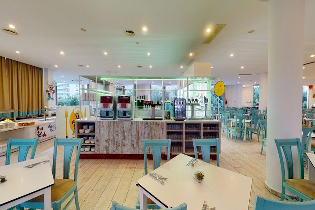Aparthotel Tropic Garden Santa Eularia des Riu Ngoại thất bức ảnh